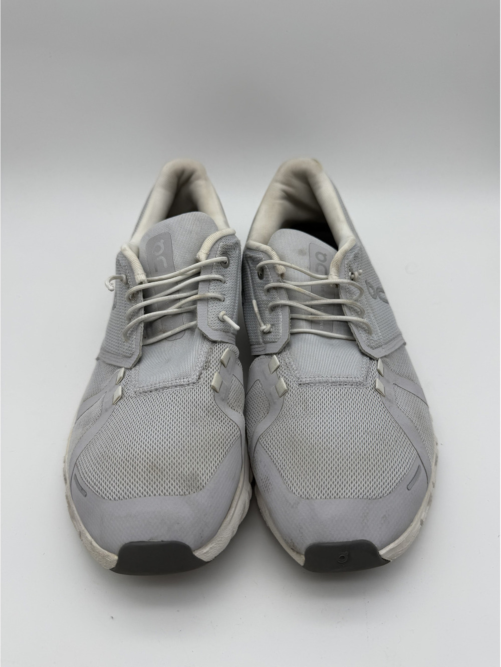 On Running Cloud Sneakers Men's Size 9 Gray Mesh Athletic Shoes